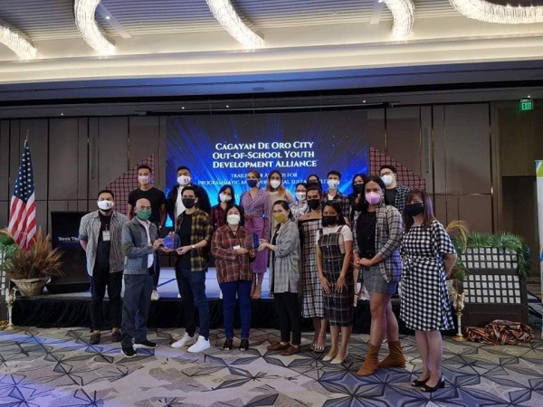 Youth champions sa CdeO mihakot  og mga awards atol sa youth summit