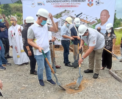 Mayor Klarex nangulo sa groundbreaking  sa Disaster Resilience Complex