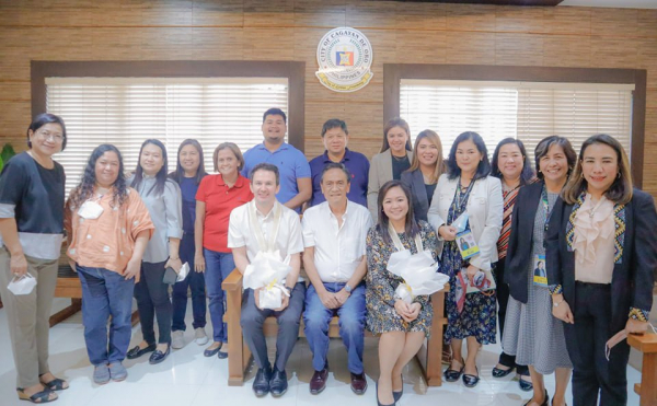 LOOK | British Embassy Political Counsellor Iain Cox visited Cagayan de Oro City hall earlier this morning, July 20, to discuss issues on Covid-19 and other political, environmental, and economic developments in the City.
